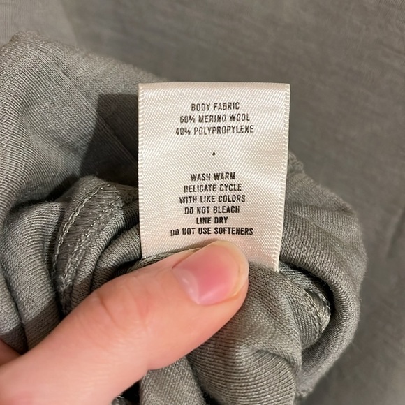 Tracksmith Downeaster Quarter Zip - Green - Picture 9 of 9